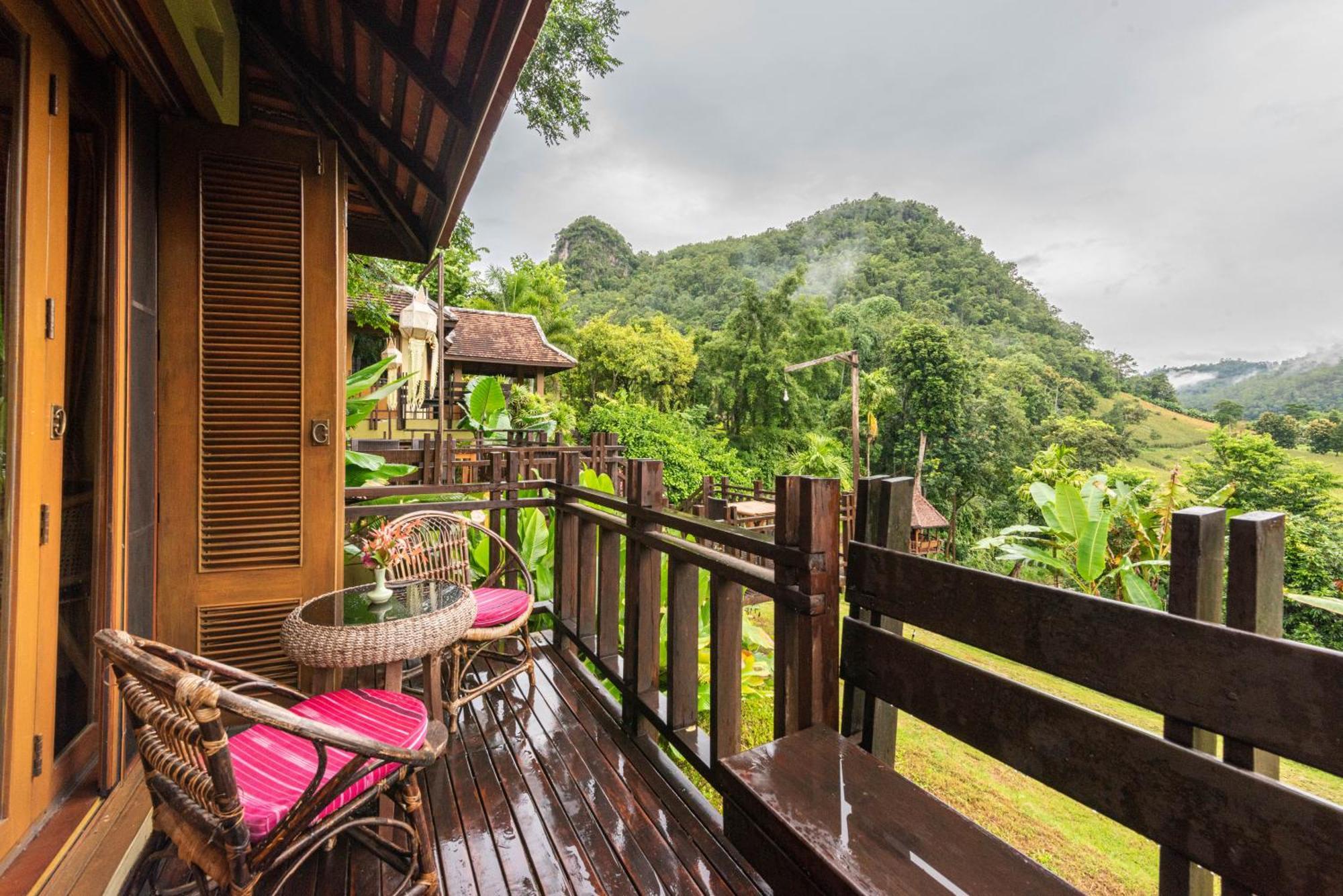 Kanlaya'S Eyrie, Luxury Homestay Pang Mapha Eksteriør bilde